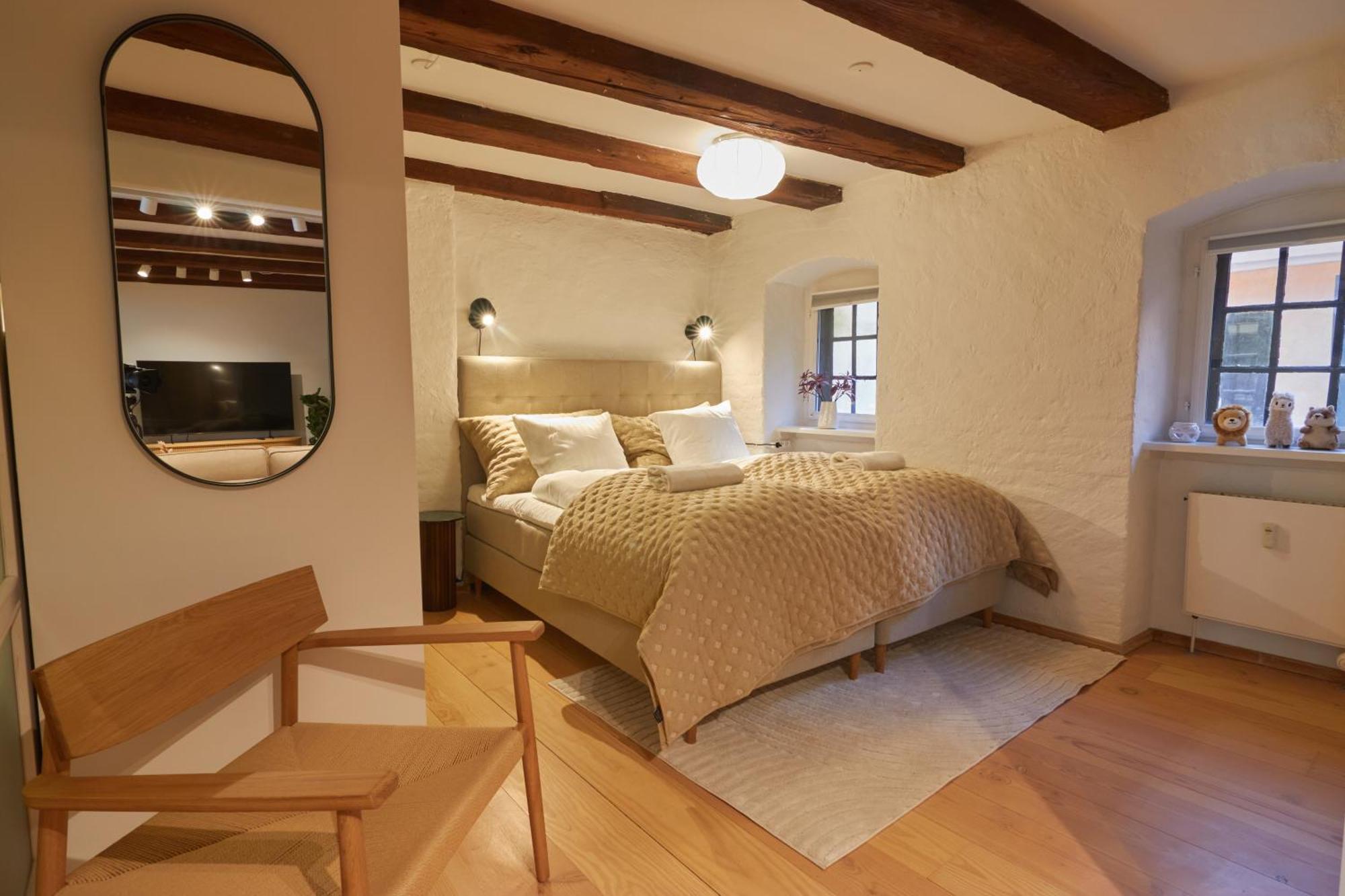 Warm 3br Loft With Exposed Beams * København